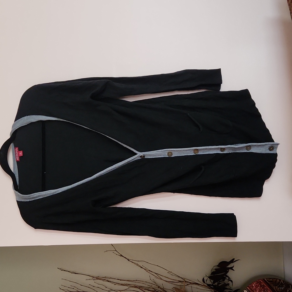 Size M Caridgan